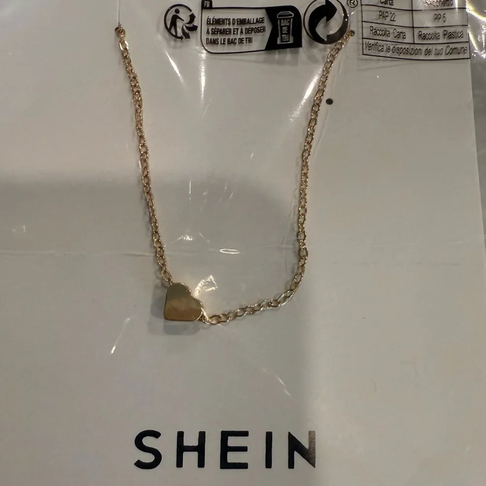 8 Piece Costume Jewelry Bundle NEW - Picture 10 of 10